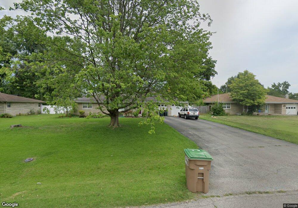 2030 Sims Dr, Columbus, IN 47203 - photo 1