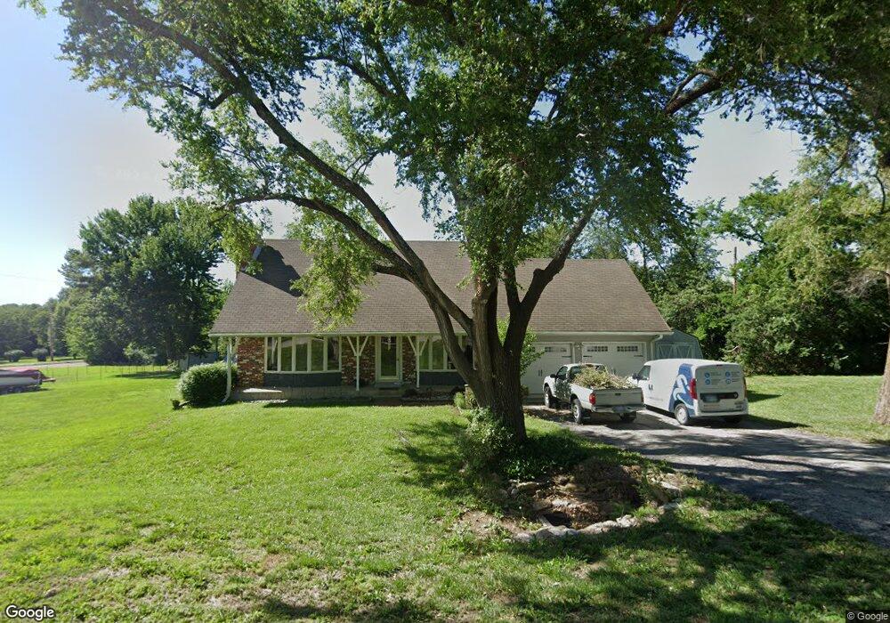 5930 SW 57th St, Topeka, KS 66610 - photo 1