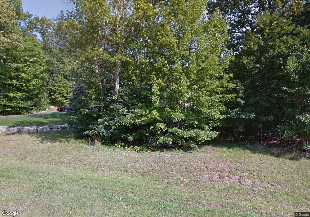 5 Linden Way, MerriMacK, NH 03054 - photo 1