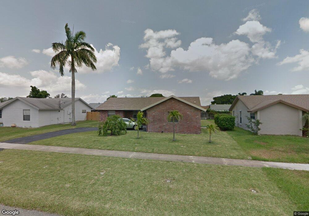 9501 Richmond Cir, Boca Raton, FL 33434 - photo 1