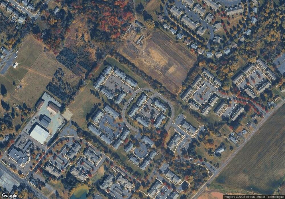 31 Red Tail Ct unit 31, Royersford, PA 19468 - photo 1