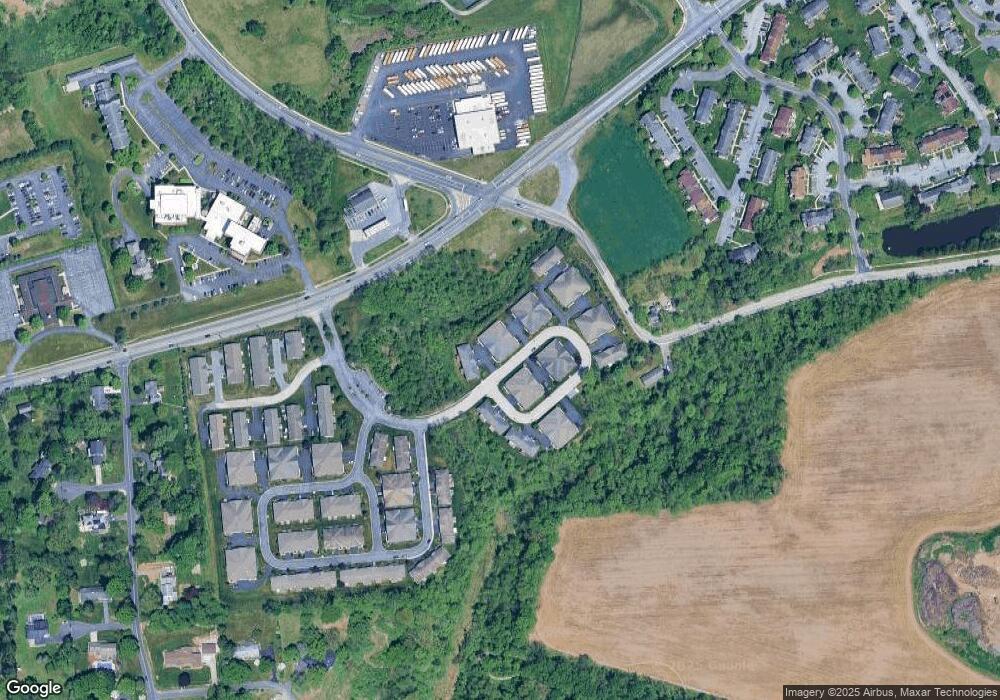 167 Meadowview Dr, Harrisburg, PA 17111 - photo 1