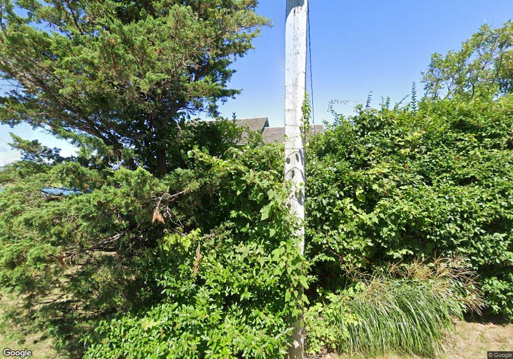 8 Gosnold Rd, Falmouth, MA 02543 - photo 1