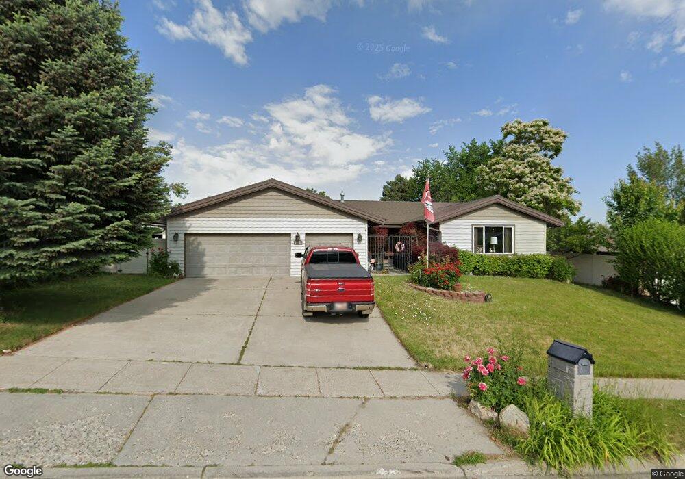 8622 S Piper Ln, Sandy, UT 84093 - photo 1