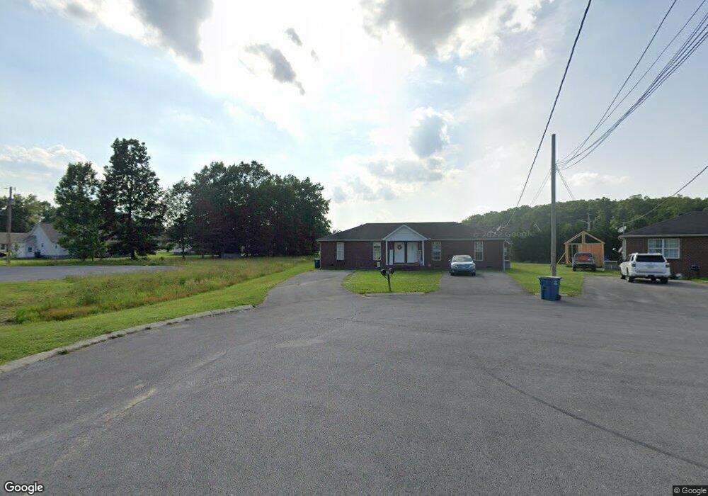 124 Dixie Ct, Manchester, TN 37355 - photo 1