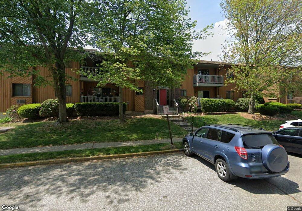 69 Riverview Dr, Bridgeport, CT 06606 - photo 1