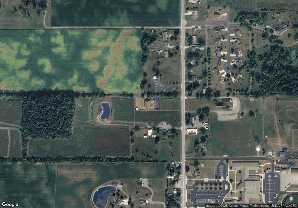 527 N Westminster St, Waynesfield, OH 45896 - photo 1