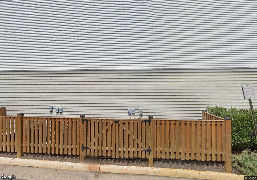 12471 Hayes Ct unit 201, Fairfax, VA 22033 - photo 1