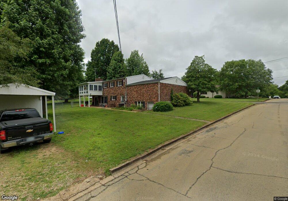 802 S A St, Farmington, MO 63640 - photo 1