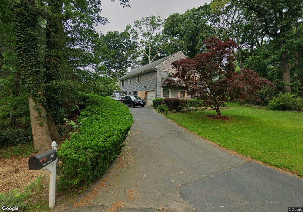 308 Old Oaks Rd, Fairfield, CT 06825 - photo 1