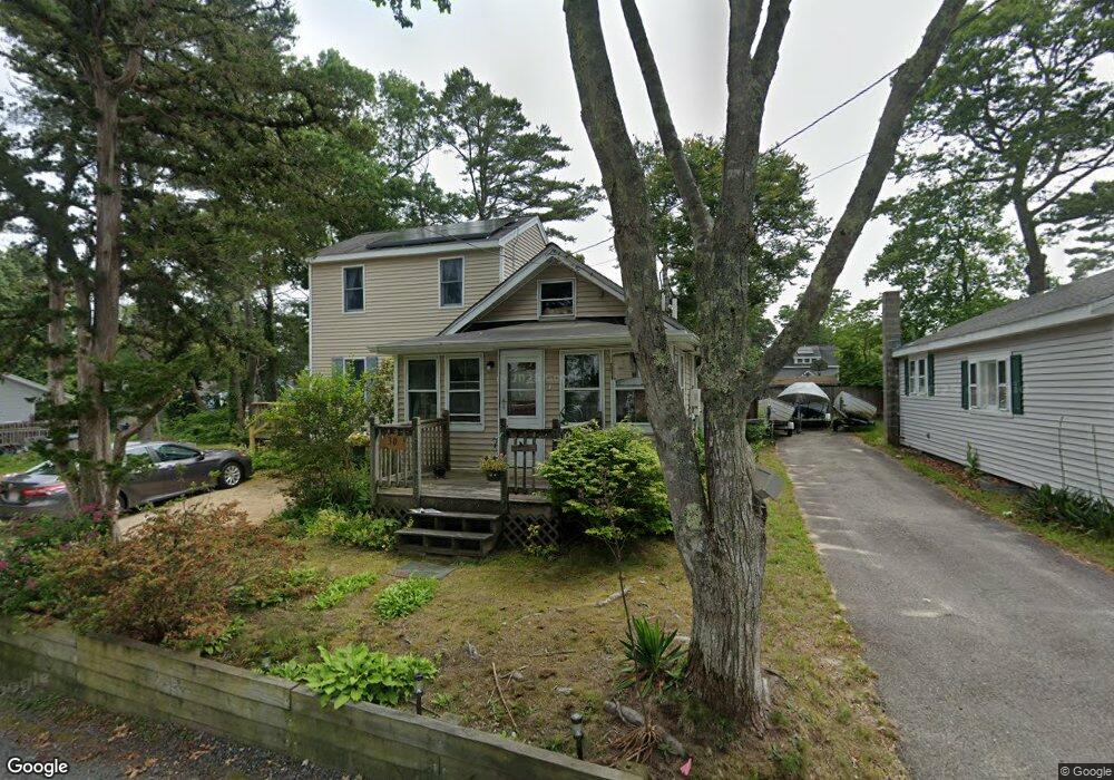 30 Algonquin St, Buzzards Bay, MA 02532 - photo 1