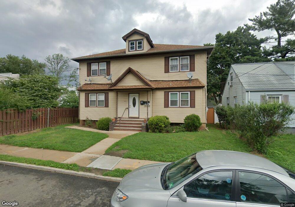 611 Meadow St, Roselle, NJ 07203 - photo 1