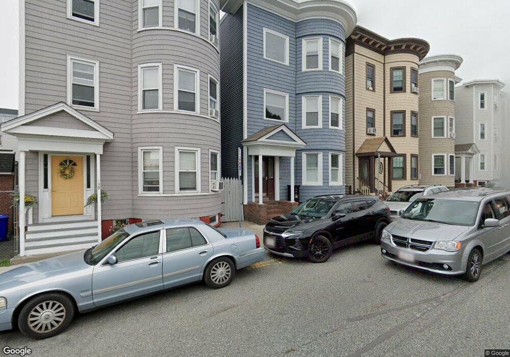 137 P St unit 3, Boston, MA 02127 - photo 1