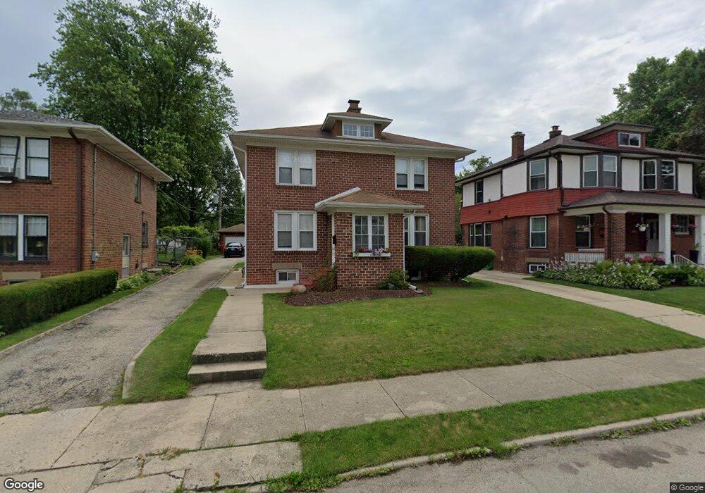 233 Stewart Ave, Waukegan, IL 60085 - photo 1