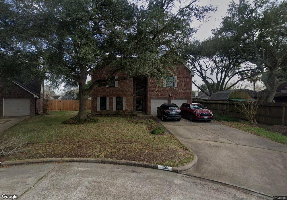 1200 Westglen Dr, Alvin, TX 77511 - photo 1