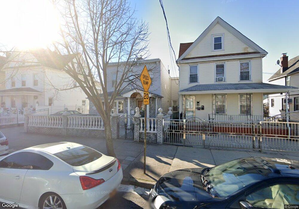 10640 97th St, Ozone Park, NY 11417 - photo 1