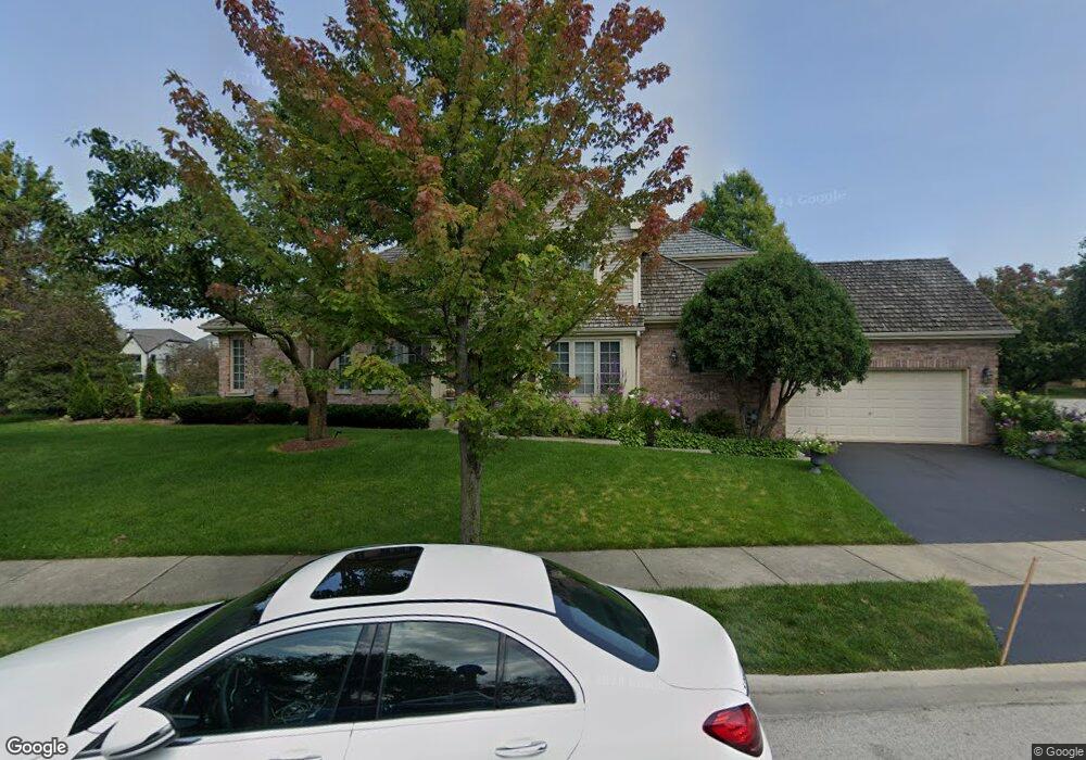 2807 Pawnee Cir, Glenview, IL 60026 - photo 1