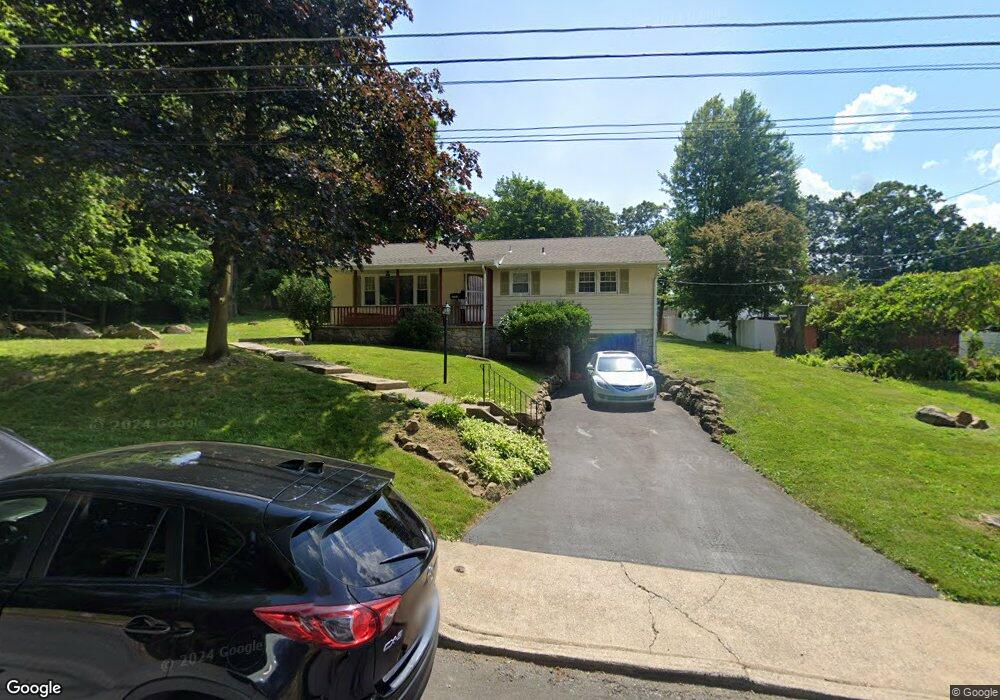 2544 S Alice St, Allentown, PA 18103 - photo 1