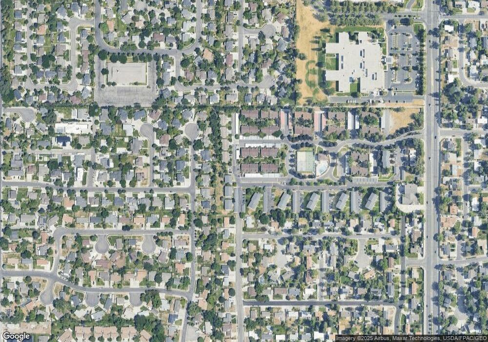 8154 S Cottonwood Hills Cir, Sandy, UT 84094 - photo 1