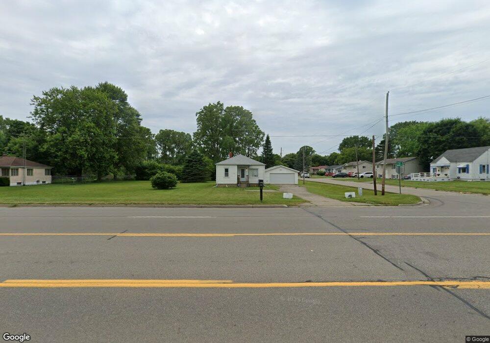 3523 N Center Rd, Flint, MI 48506 - photo 1