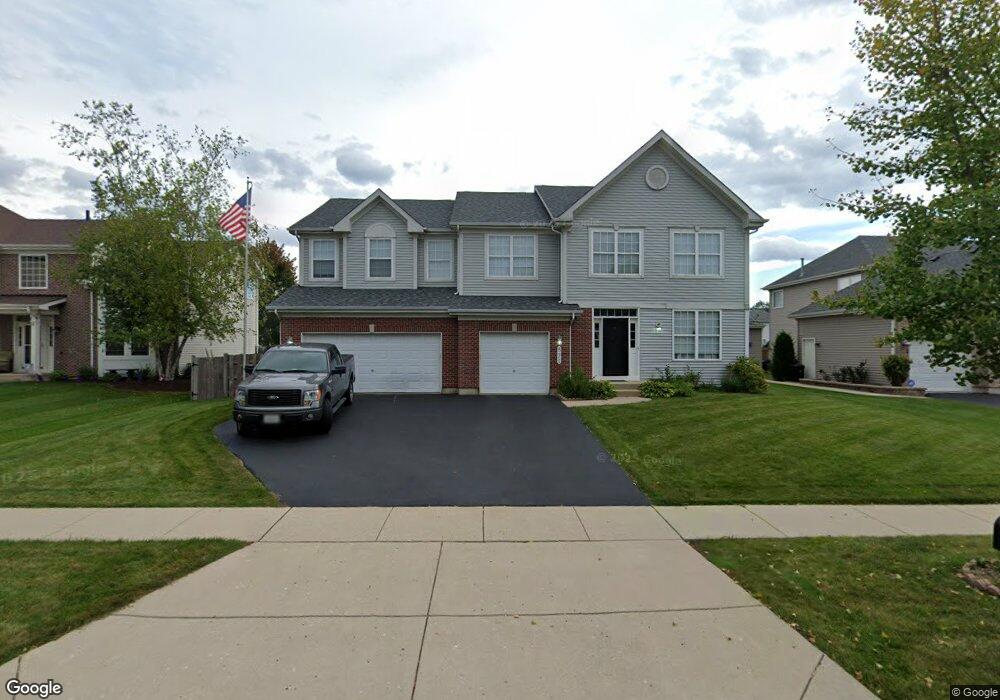 571 Lake Cornish Way, Algonquin, IL 60102 - photo 1