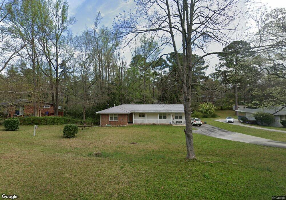 828 Winchester Cir, Macon, GA 31210 - photo 1