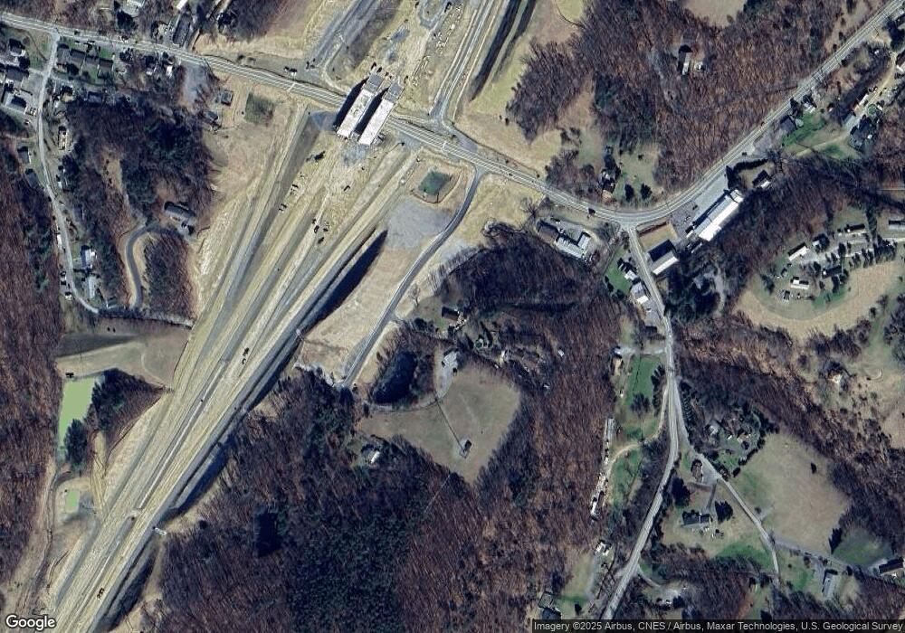 449 Keystone Ln, Berkeley Springs, WV 25411 - photo 1