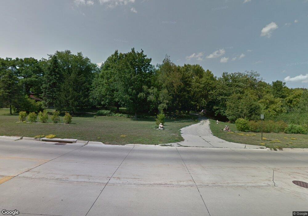 3584 Rogers Rd NW, Cedar Rapids, IA 52405 - photo 1