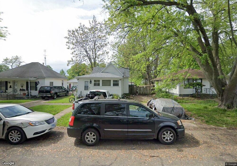 2509 Shelby Ave, Mattoon, IL 61938 - photo 1