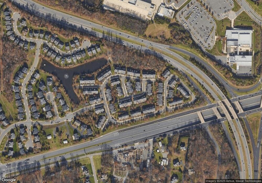 4969 Vail Ridge Ln, Fairfax, VA 22030 - photo 1