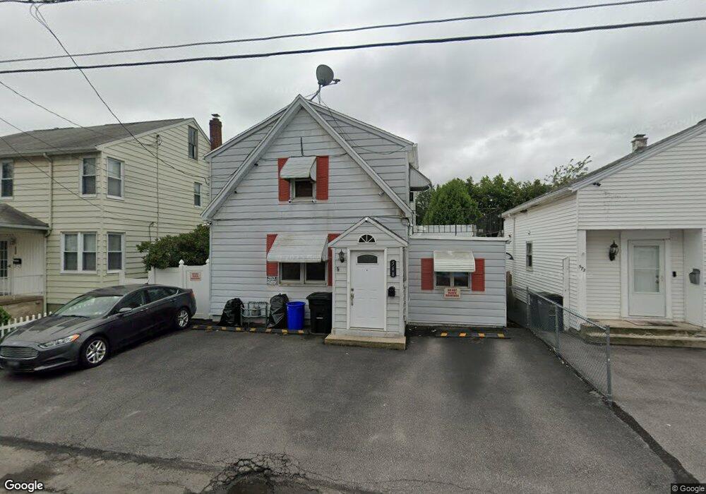 568 W Green St, Hazleton, PA 18201 - photo 1