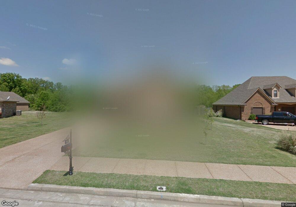 742 Robertson Way, Hernando, MS 38632 - photo 1