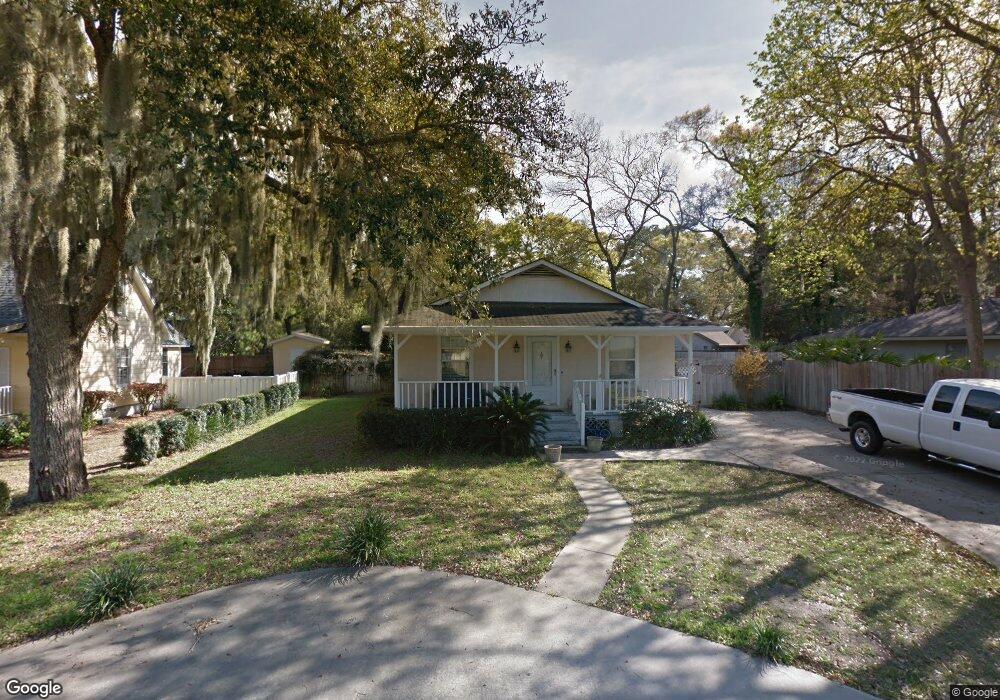 407 Magnolia St, Saint Simons Island, GA 31522 - photo 1