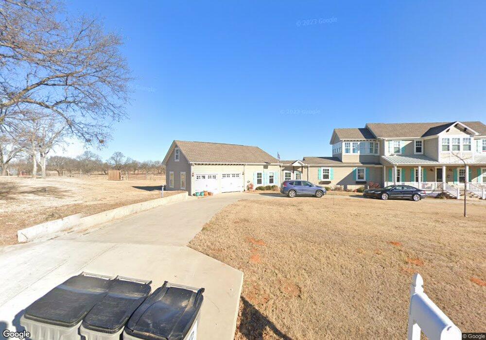 901 Dobbs Trail, Springtown, TX 76082 - photo 1