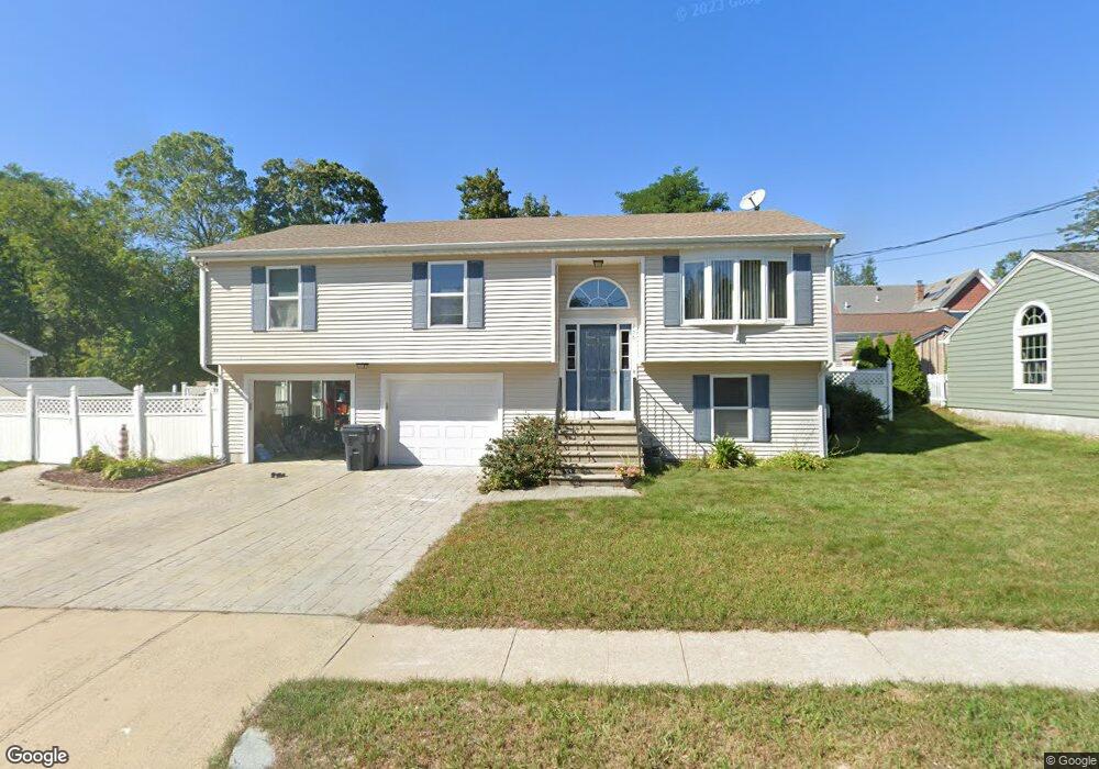 138 Burnside Ave, Riverside, RI 02915 - photo 1