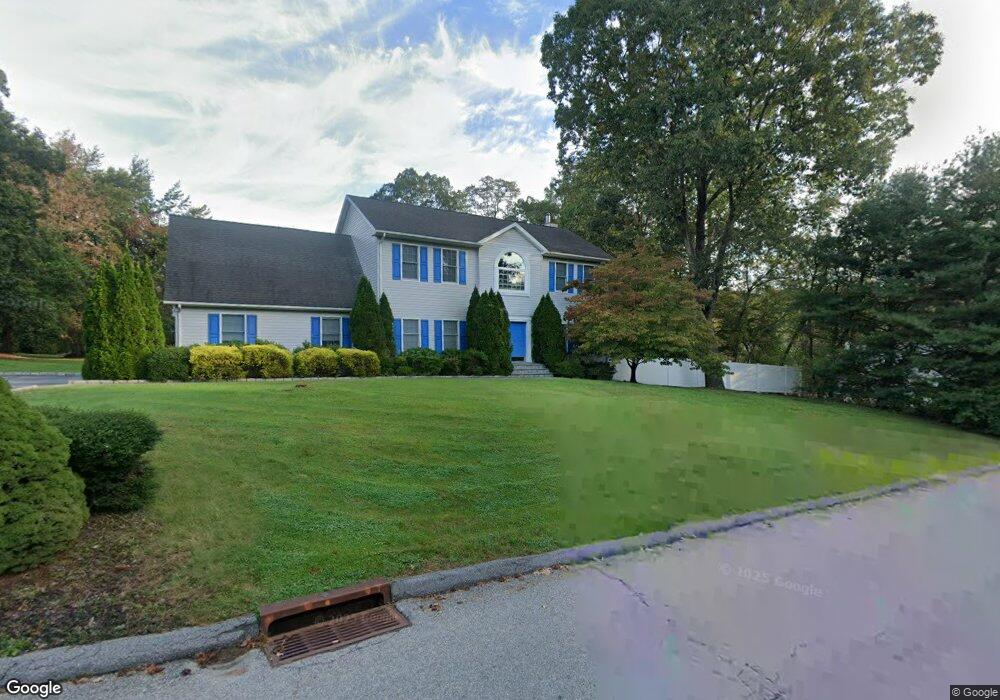 3730 Cranberry Ln, Shrub Oak, NY 10588 - photo 1