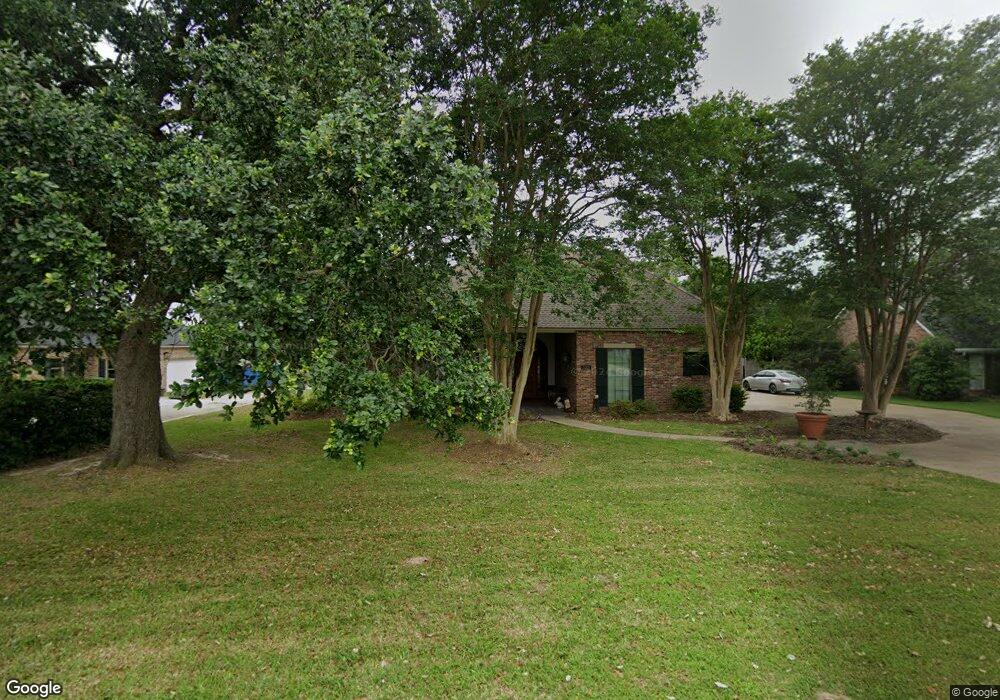 2009 Rosedown Dr, Lake Charles, LA 70605 - photo 1