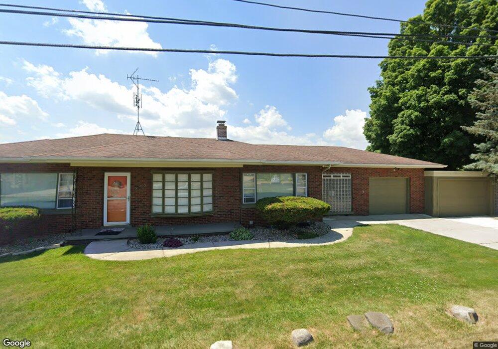 246 W Johnson Rd, La Porte, IN 46350 - photo 1