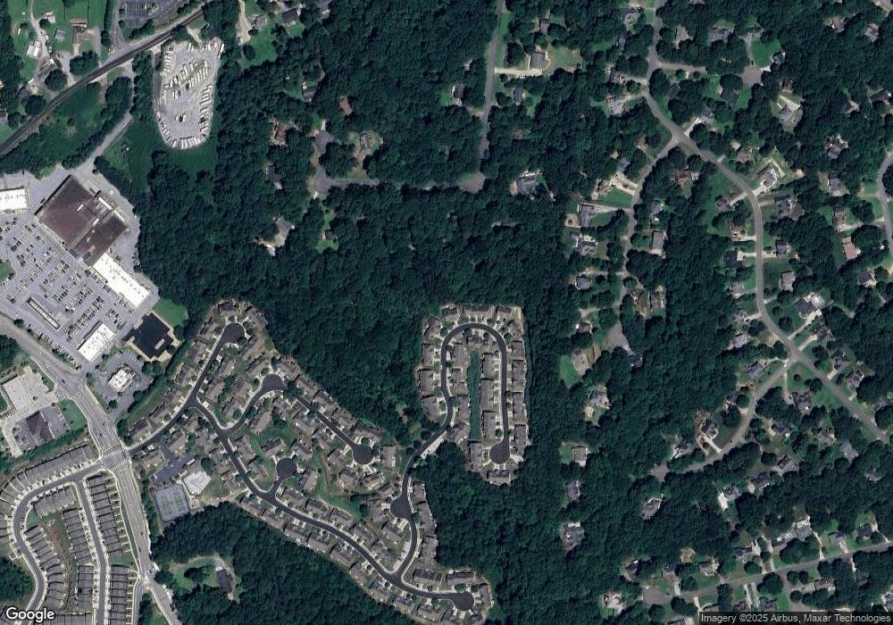 555 Fox Creek Crossing unit 3, Woodstock, GA 30188 - photo 1