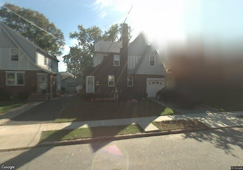 27 Ferncliff Rd, Bloomfield, NJ 07003 - photo 1