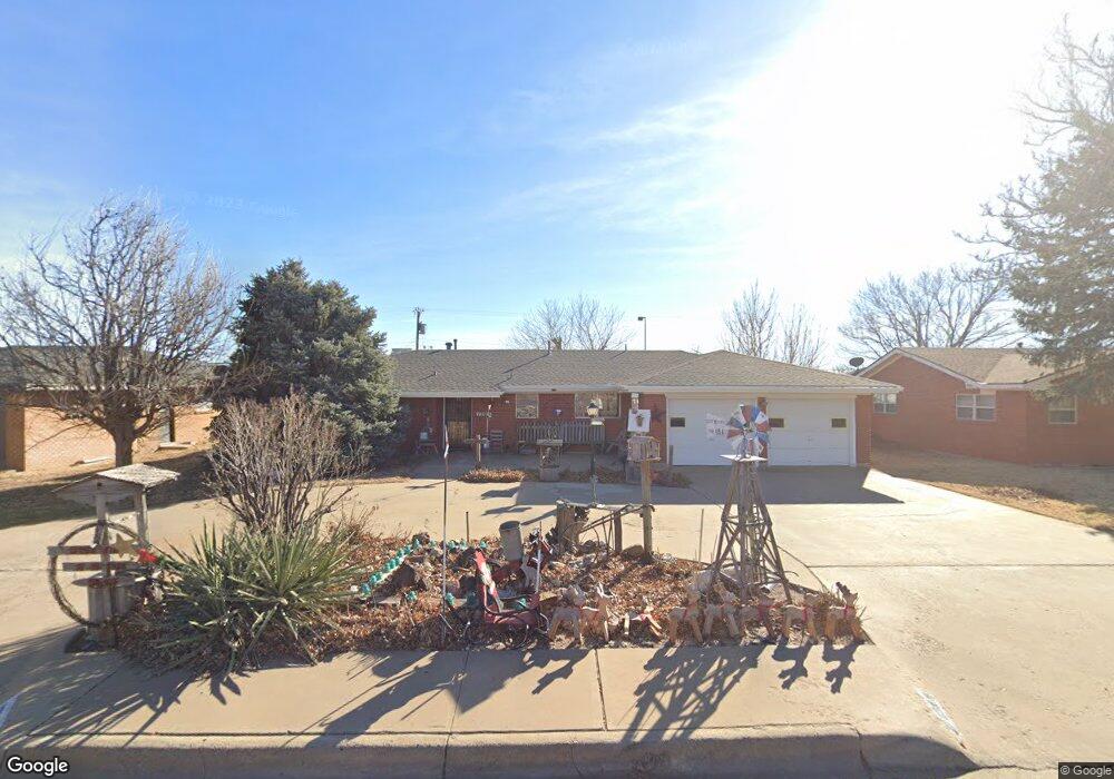 1200 Walnut St, Dumas, TX 79029 - photo 1