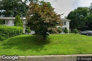 17 Hazel Ct, Spring Valley, NY 10977