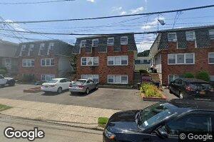 3 Inwood Rd Unit B, Port Washington, NY 11050