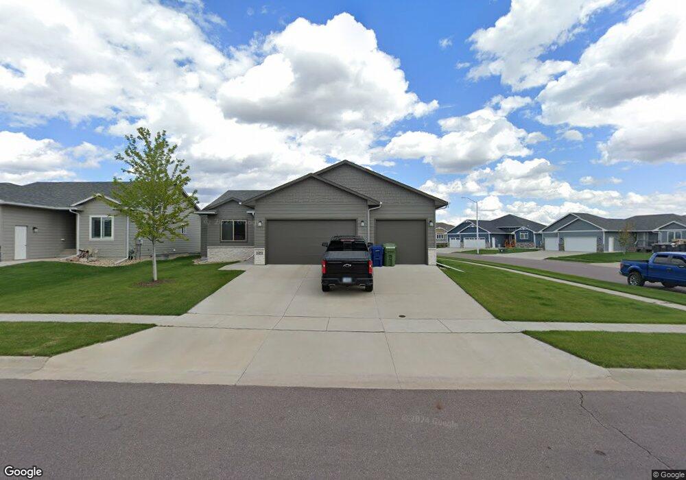 5424 S Eastwind Ave, Sioux Falls, SD 57108 - photo 1