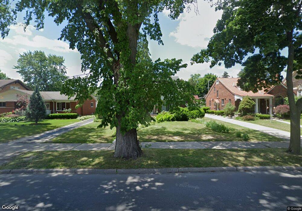 1415 Cadieux Rd, Grosse Pointe Park, MI 48230 - photo 1