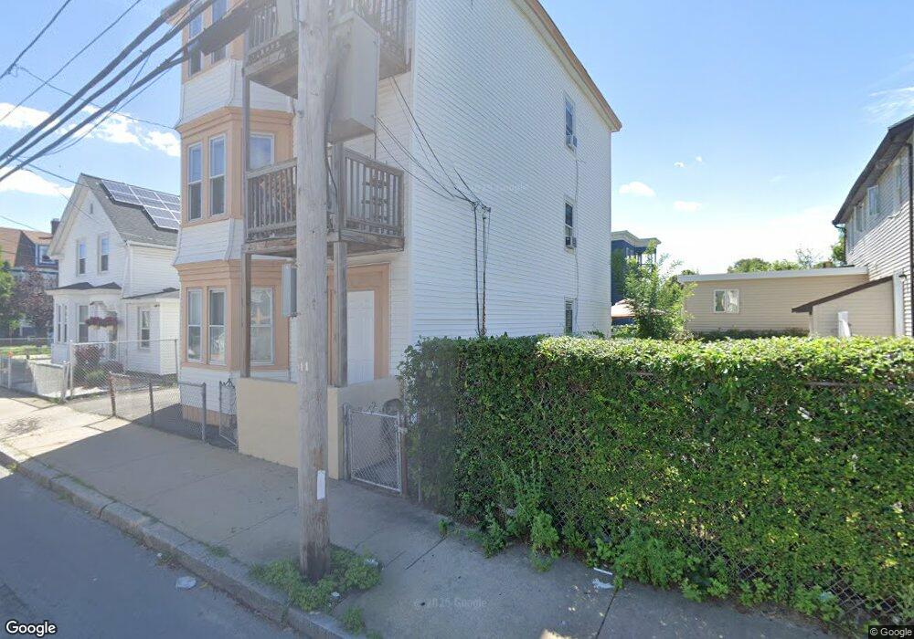 98 Myrtle St, Lawrence, MA 01841 - photo 1