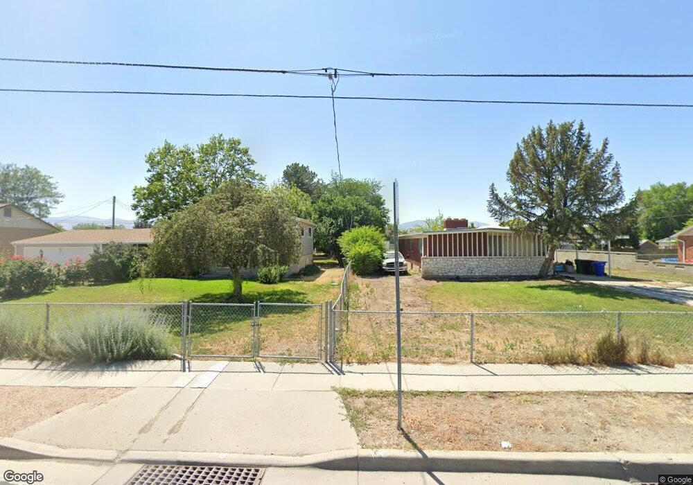 7060 S 2700 W, West Jordan, UT 84084 - photo 1