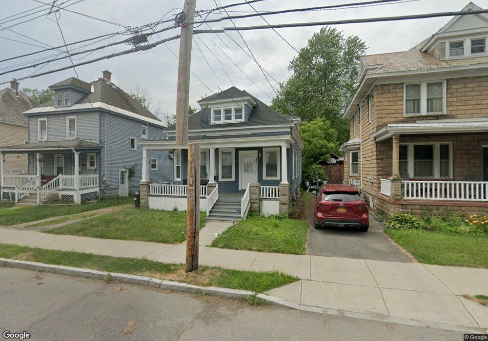 1041 Regent St, Schenectady, NY 12309 - photo 1