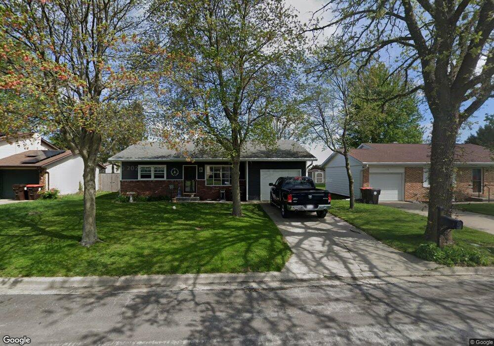 160 Heritage Ave, Lincoln, IL 62656 - photo 1