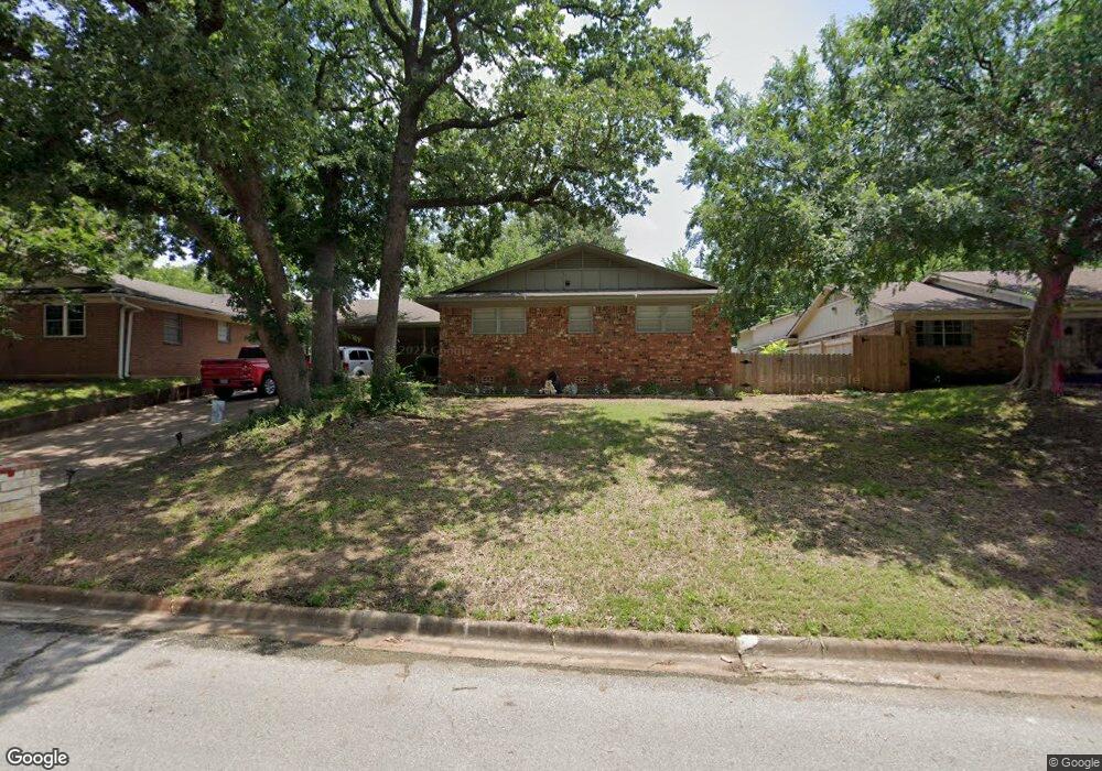 1100 S Derby St, Denison, TX 75020 - photo 1